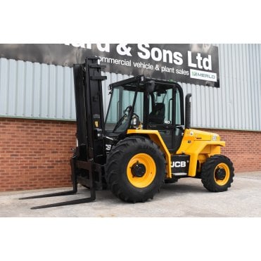 940, 4x4 Rough Terrain Forklift.(CHOICE OF 2)