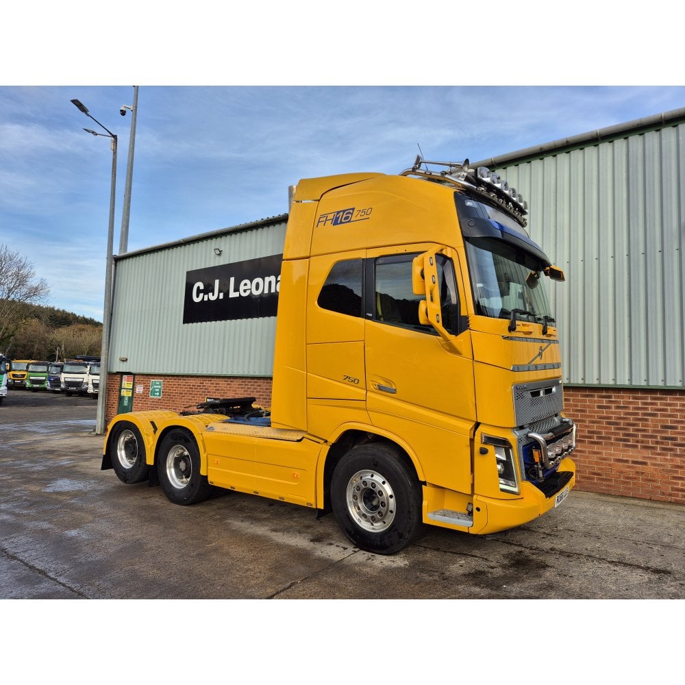 Volvo Fh Rigid Rear View VOLVO Volvo FH 16 750 6x4 Rear Lift Tractor Unit 2018 - Commercial ...